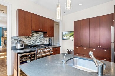 330 E St unit 1, Boston, MA 02127 - photo 3