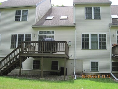 73 Lebeaux Dr unit 73, Shrewsbury, MA 01545 - photo 2