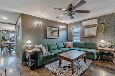 27 W 11th Rd, Broad Channel, NY 11693 - photo 3