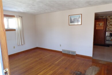Living Room 3