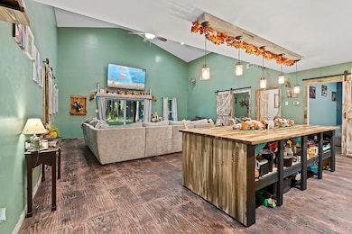 107 Mystic Ct, Hodges, SC 29653 - photo 2