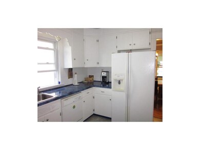 Kitchen. Light & plenty spacious