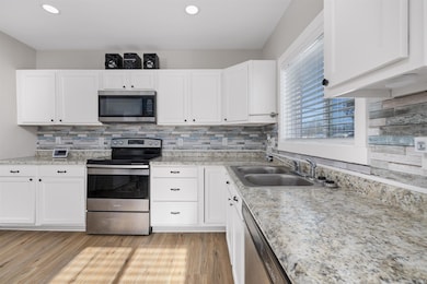 429 N Broadway St, Butler, IN 46721 - photo 7