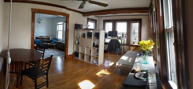 53 Warren St unit 2, Arlington, MA 02474 - photo 2