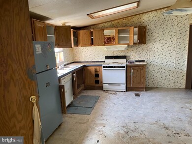 537 Dreibelbis Mill Rd, Shoemakersville, PA 19555 - photo 3