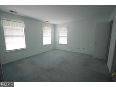 226 Wyndham Place, Trenton, NJ 08691 - photo 7