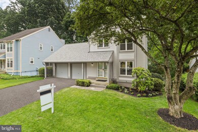 10006 Beacon Pond Ln, Burke, VA 22015 - photo 7