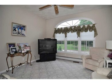 46 Derbyshire Dr, Cranston, RI 02921 - photo 6