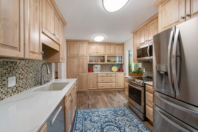 012_3643woodcliff_19