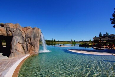 unlisted-address, Bend, OR 97707 - photo 6