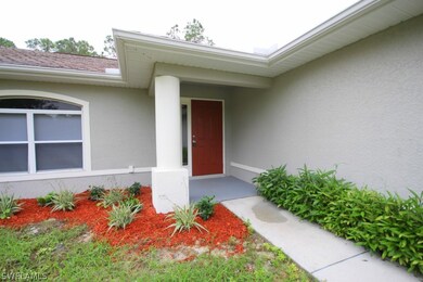 2004 Yuma Ct, Lehigh Acres, FL 33972 - photo 3