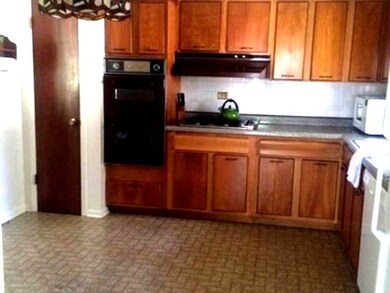 125 Thrush Ln, Naperville, IL 60540 - photo 6