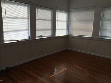 Sunroom 1