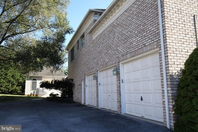 12903 Lance Cir, Hagerstown, MD 21742 - photo 3