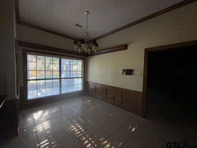 1606 Woodlands Dr, Tyler, TX 75703 - photo 5