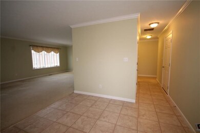 3170 Potomac Ct, Columbus, IN 47203 - photo 5