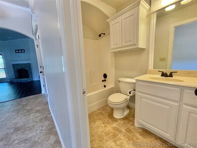 13609 Lansing Ave, Glenpool, OK 74033 - photo 5