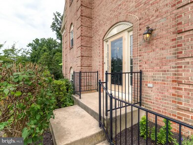 11935 Thurloe Dr, Lutherville Timonium, MD 21093 - photo 2