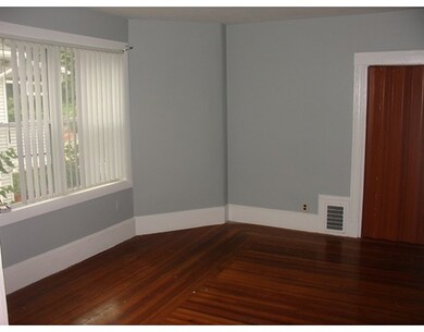 1709 N Shore Rd unit 2, Revere, MA 02151 - photo 4