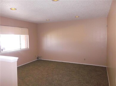10229 Dunbarton Dr, El Paso, TX 79925 - photo 5