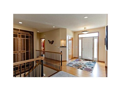 Foyer.