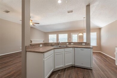 306 Dalhart Ct, Weatherford, TX 76086 - photo 7