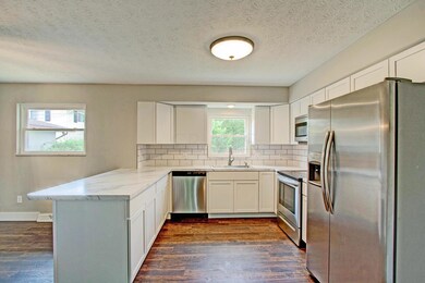 4038 Anthony Ct S, Columbus, OH 43213 - photo 7