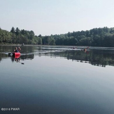 100 Covered Bridge Dr, Hawley, PA 18428 - photo 5