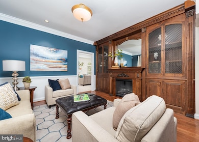 909 Hillstead Dr, Lutherville Timonium, MD 21093 - photo 4