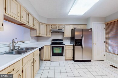 19 Willwood Ct, Baltimore, MD 21209 - photo 7