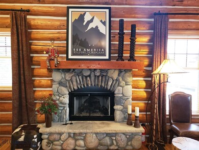 Gas fireplace