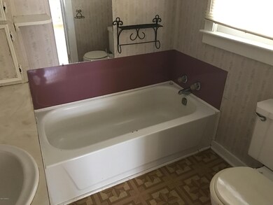 230 N 9th St, Eunice, LA 70535 - photo 5