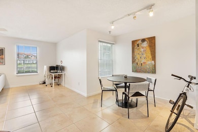 1215 Crystal Way unit K, Delray Beach, FL 33444 - photo 6