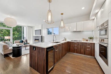 2237 N Hoyne Ave unit 3N, Chicago, IL 60647 - photo 6