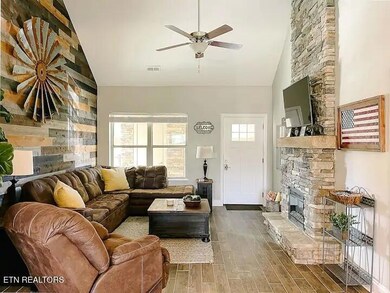 326 Shooting Star Loop unit 202, Townsend, TN 37882 - photo 7