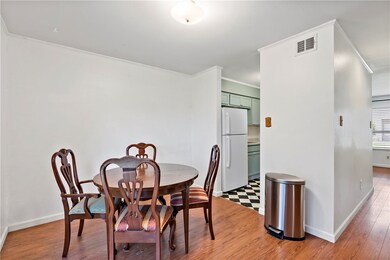 1900 Dartmouth St unit I2, College Station, TX 77840 - photo 5