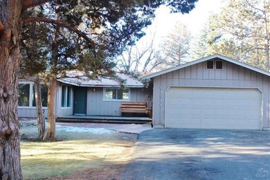 61511 Maid Marian Ct, Bend, OR 97702 - photo 2