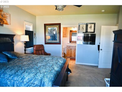 792 SE Dacotah Ct, Madras, OR 97741 - photo 7