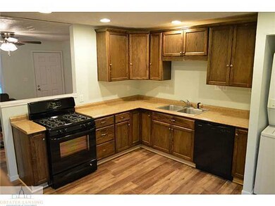 4008 S Deerfield Ave, Lansing, MI 48911 - photo 5