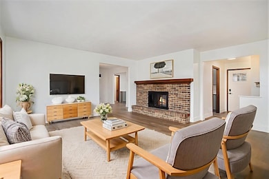 9670 Treetop Dr, Galesburg, MI 49053 - photo 2