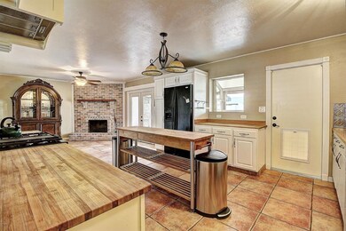 Kitchen 2
