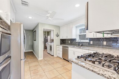 29606 Spring Forest Dr, Spring, TX 77386 - photo 7