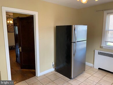 6201 Frederick Rd unit 2ND FLOOR, Catonsville, MD 21228 - photo 7