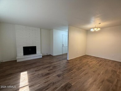1015 N Iowa St unit A, Chandler, AZ 85225 - photo 3