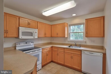 1787 Chateau Place, Easton, PA 18045 - photo 7