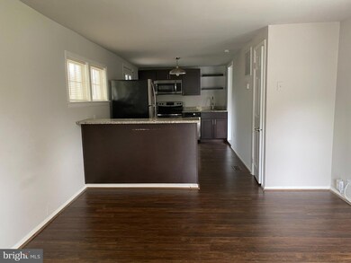 22 Sunnyside Dr unit 101, Stafford, VA 22554 - photo 7