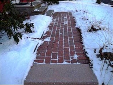 95 Walnut St, Oxford, MA 01540 - photo 2