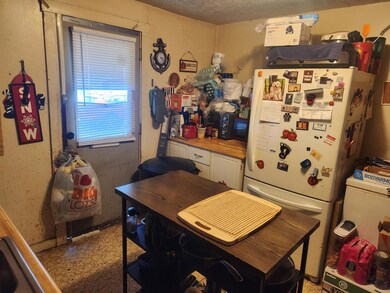 242 E 2nd St, Logan, OH 43138 - photo 3