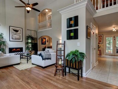 467 Heather Marie Dr, Hendersonville, NC 28792 - photo 3