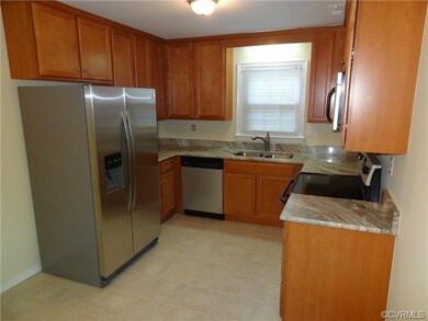 New, New, New Eat-in Kitchen: New Cabinets, New Gr